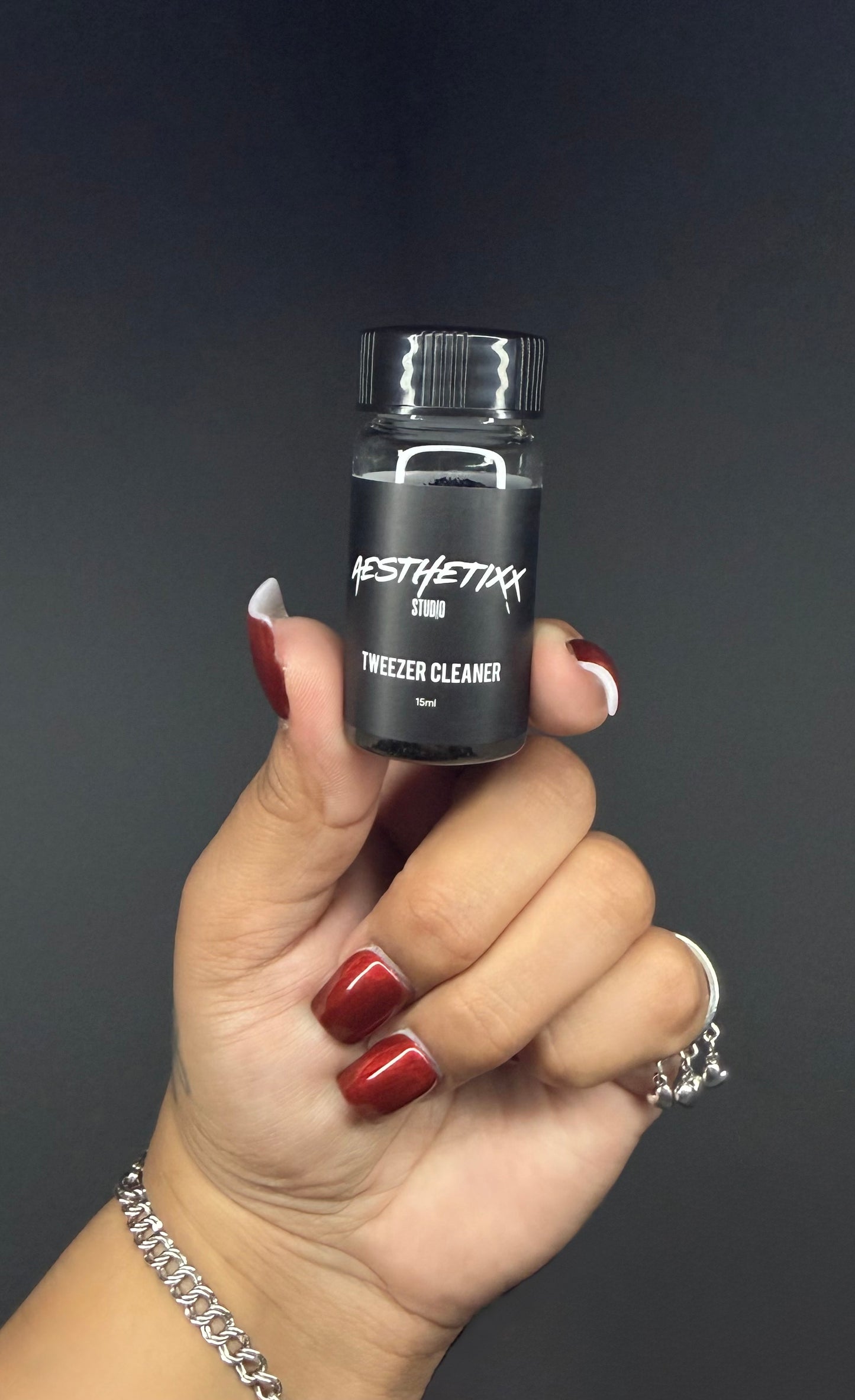 Tweezer Cleaner